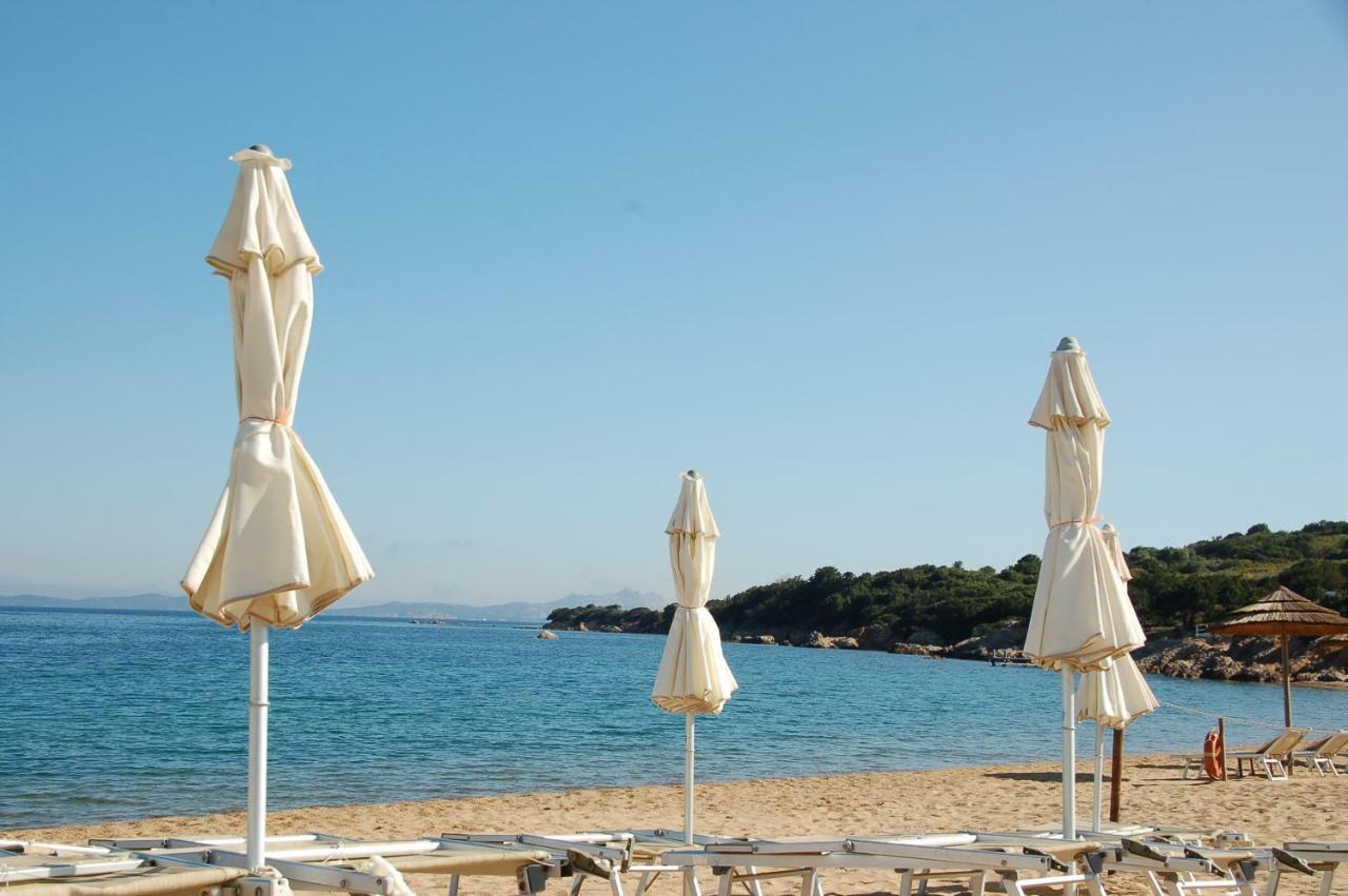 Hotel Li Graniti Байя Сардиния Экстерьер фото